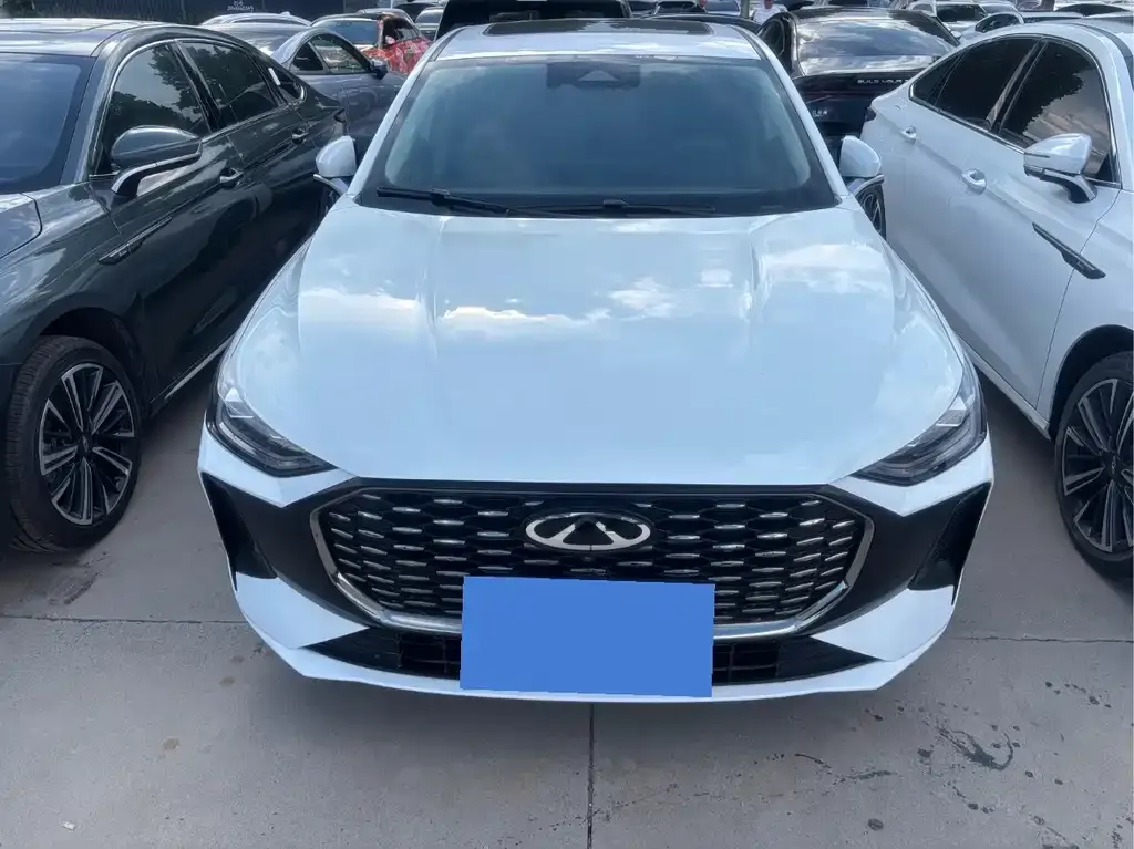 Chery Arrizo 8 PRO — фото 4