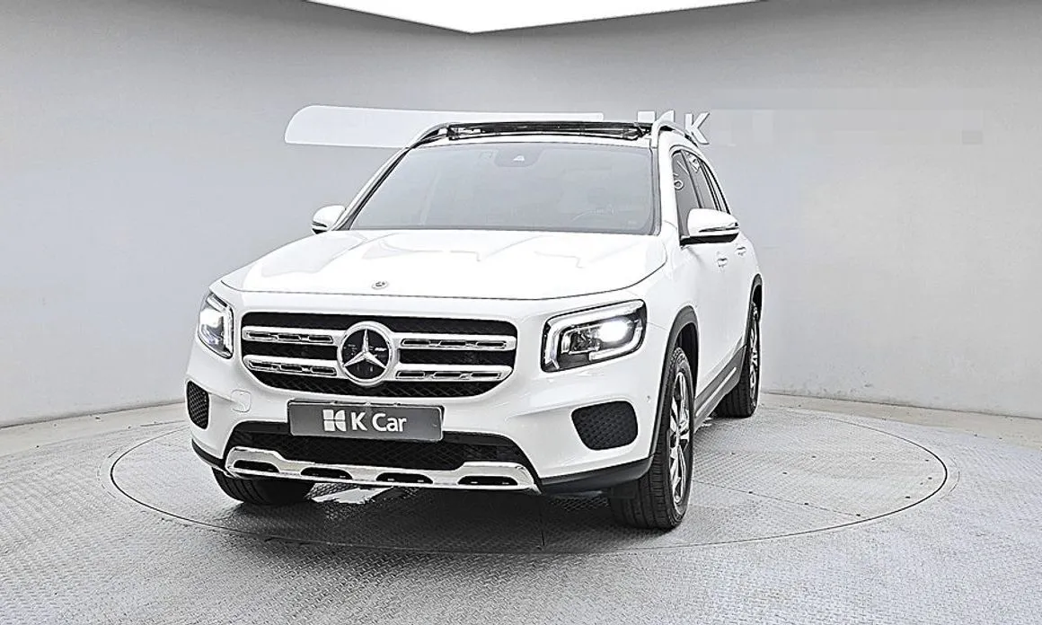 Mercedes-Benz GLB-Class — фото 1