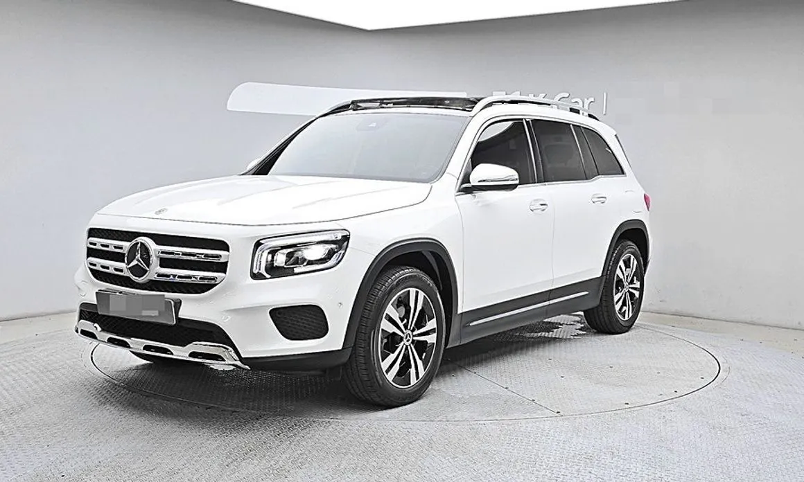 Mercedes-Benz GLB-Class — фото 8