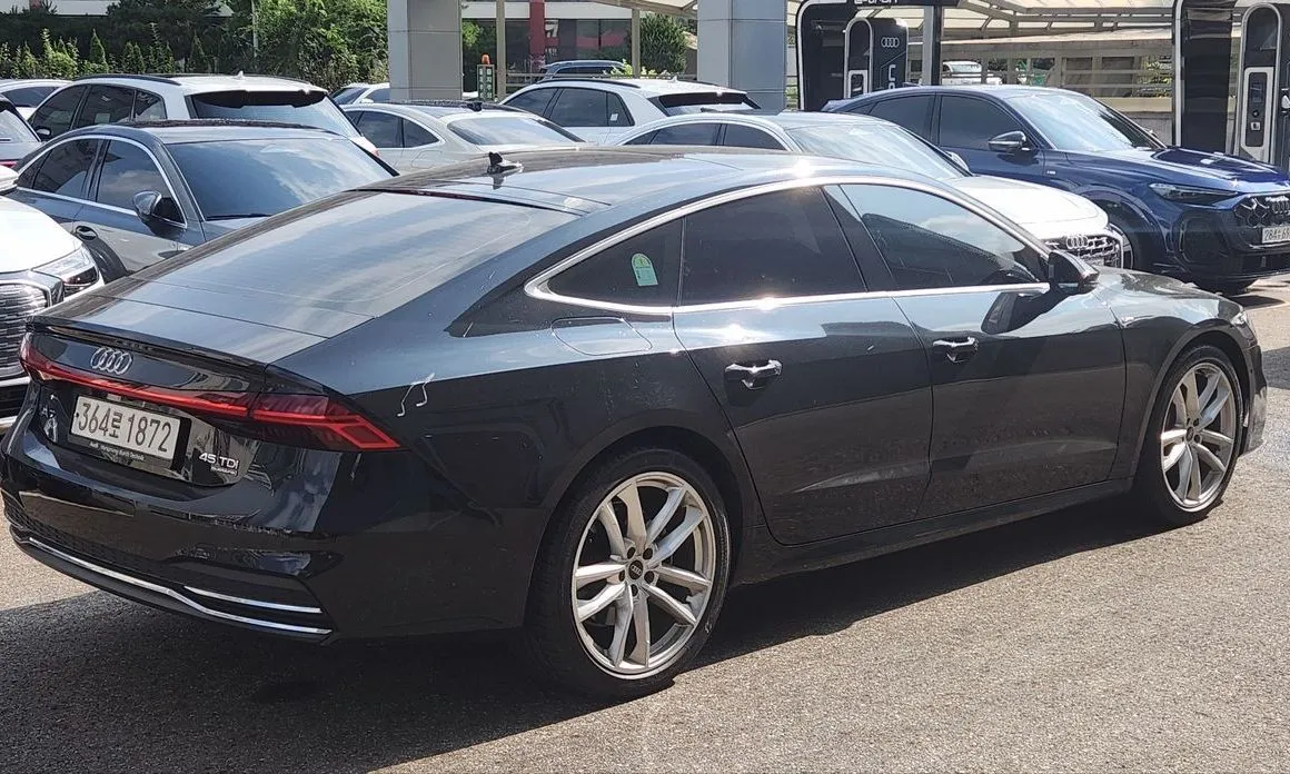 Audi A7 — фото 9