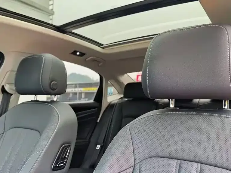 Volkswagen Passat — фото 2