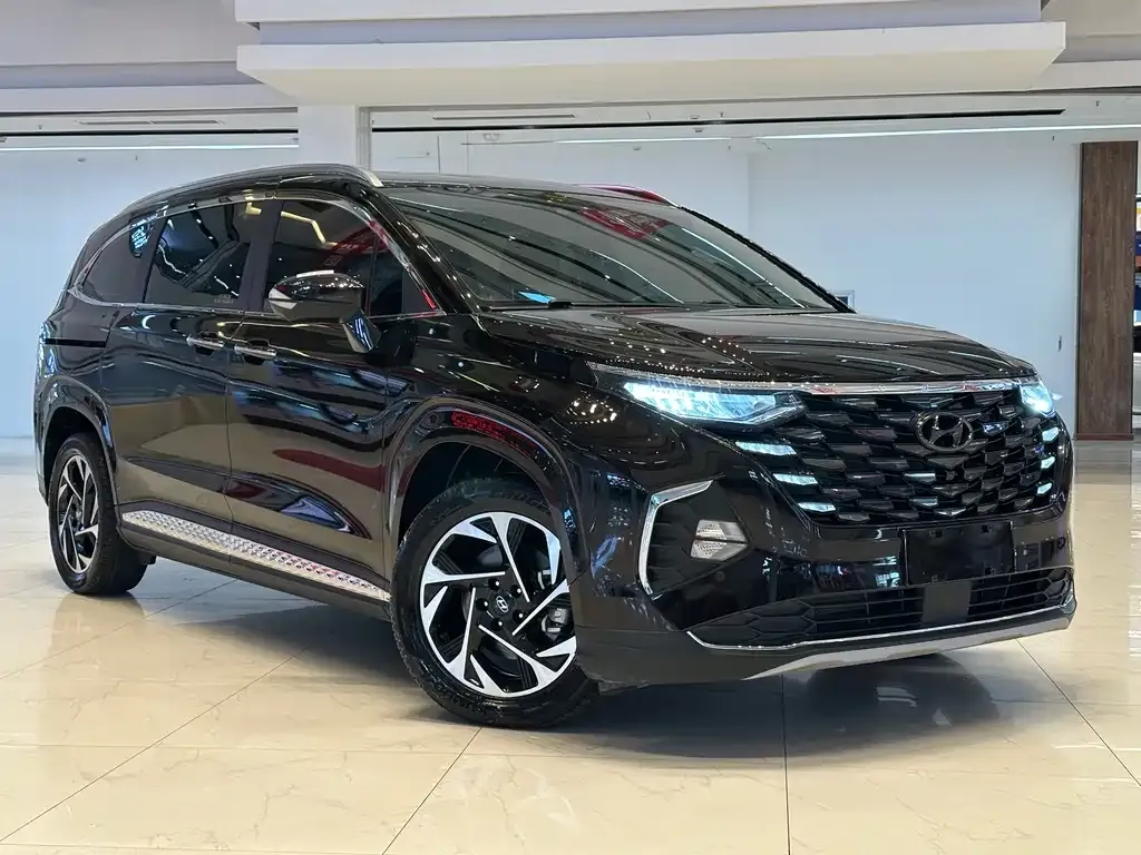 Hyundai Custo — фото 5