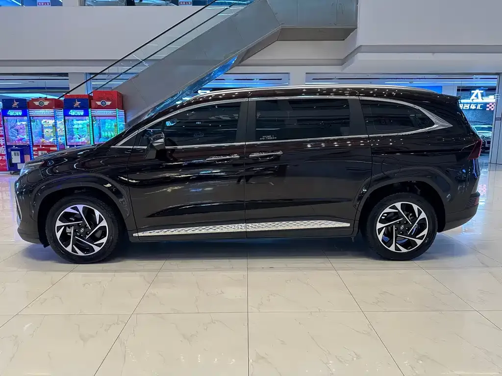 Hyundai Custo — фото 6
