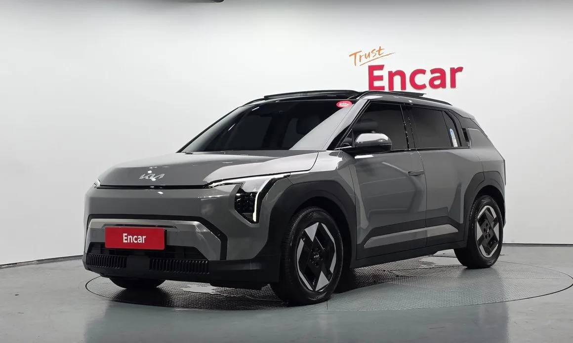 Kia EV3 — фото 1