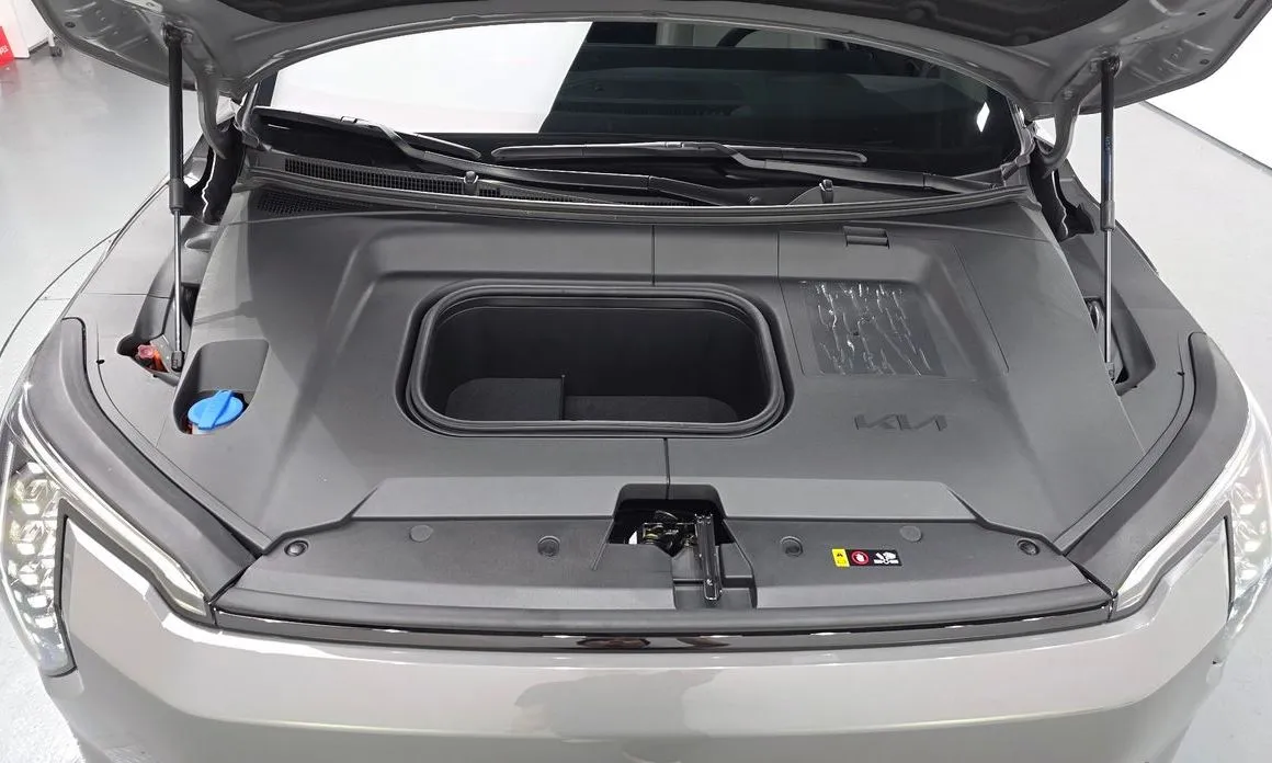 Kia EV3 — фото 9