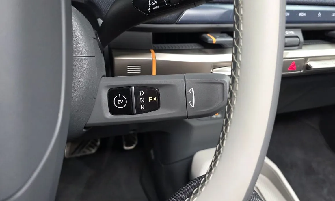 Kia EV3 — фото 3