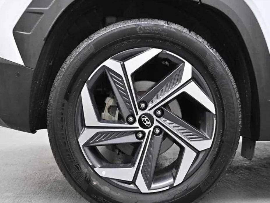 Hyundai Tucson — фото 8