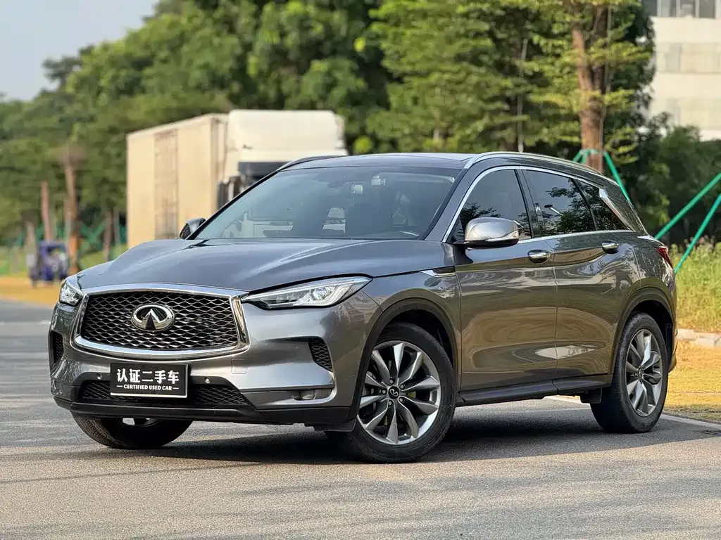 Infiniti QX50 — фото 1