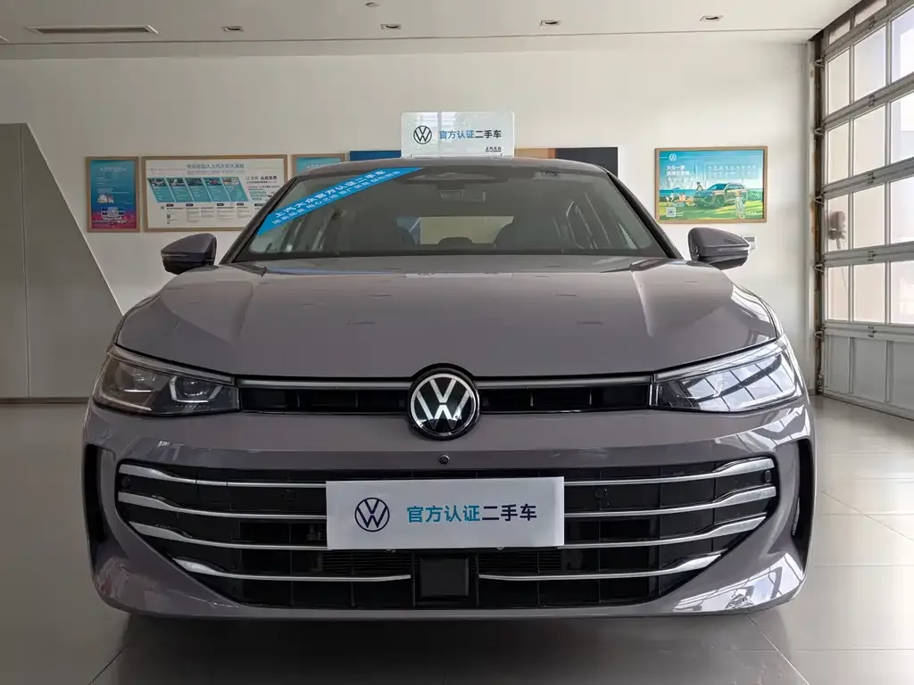 Volkswagen Passat — фото 6