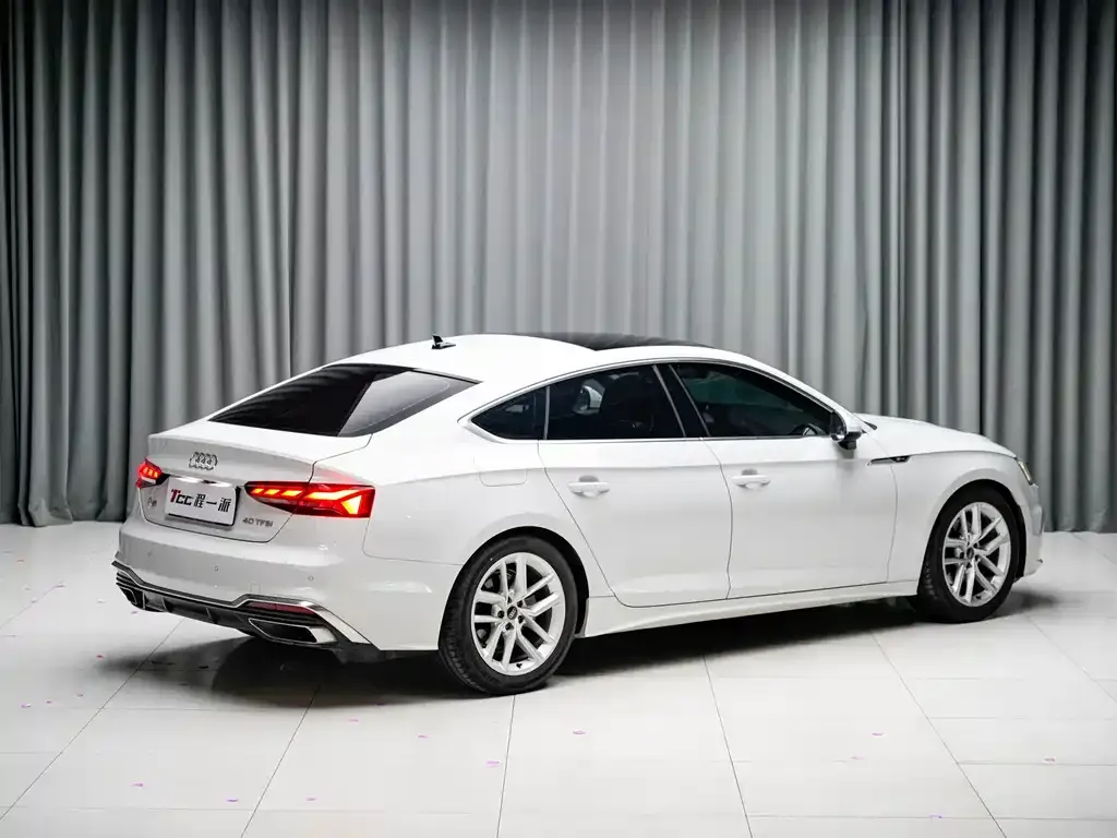 Audi A5 (Import) — фото 6