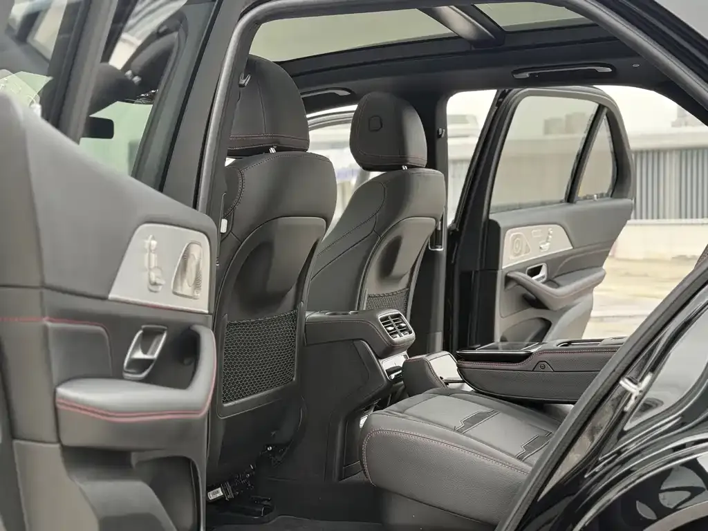 Mercedes-Benz GLE AMG — фото 7