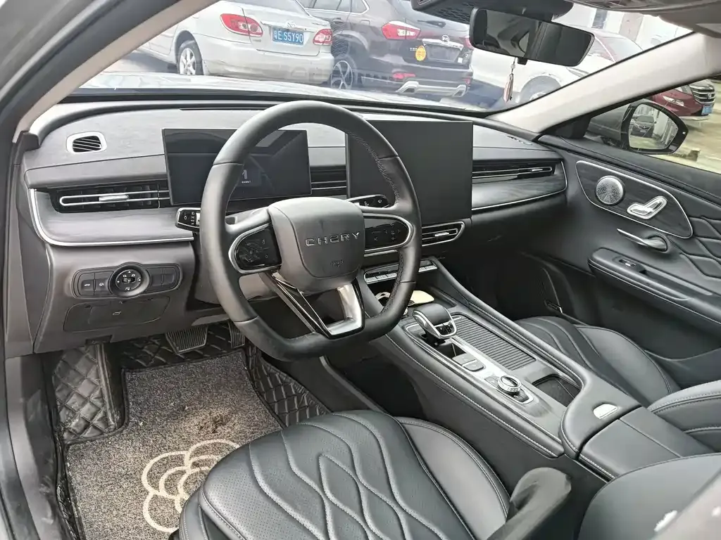 Chery Arrizo 8 PRO — фото 10