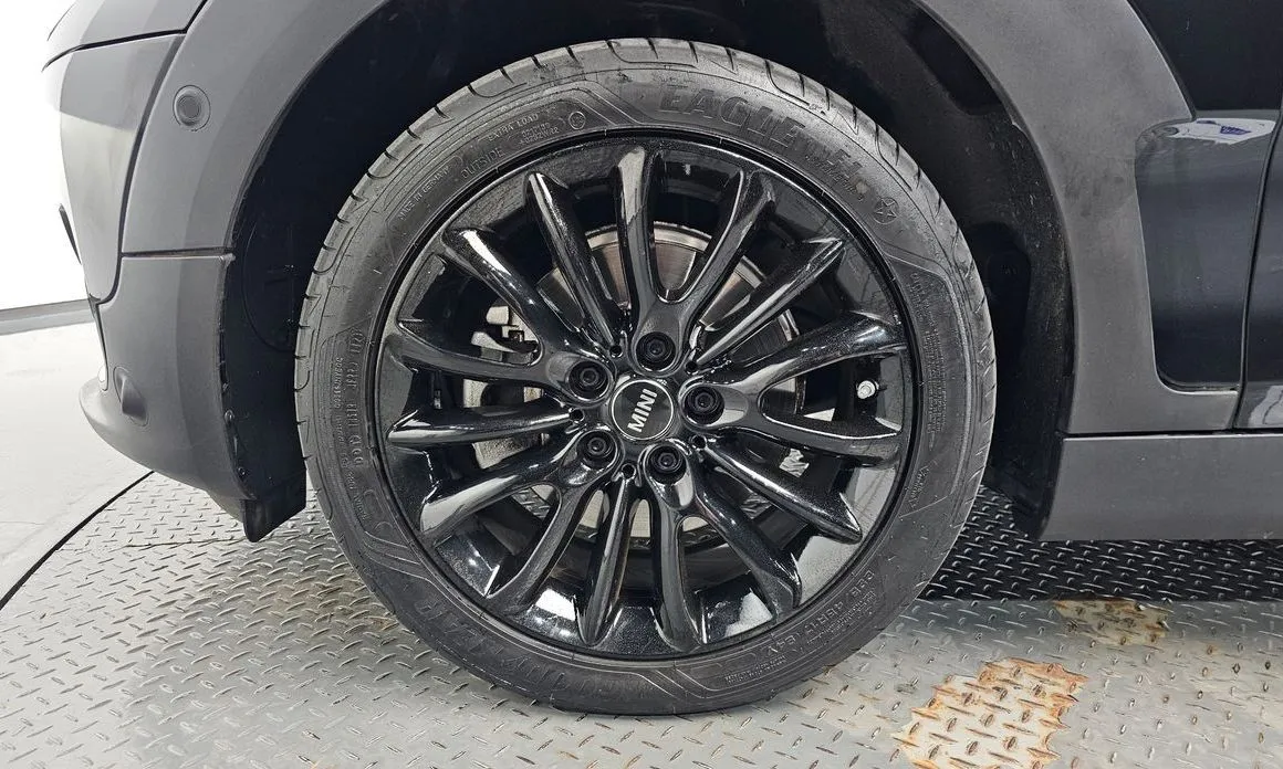 Mini Clubman — фото 10