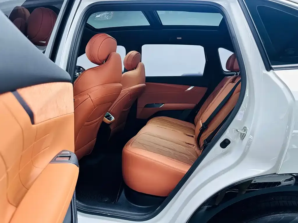 Changan CS75PLUS — фото 2