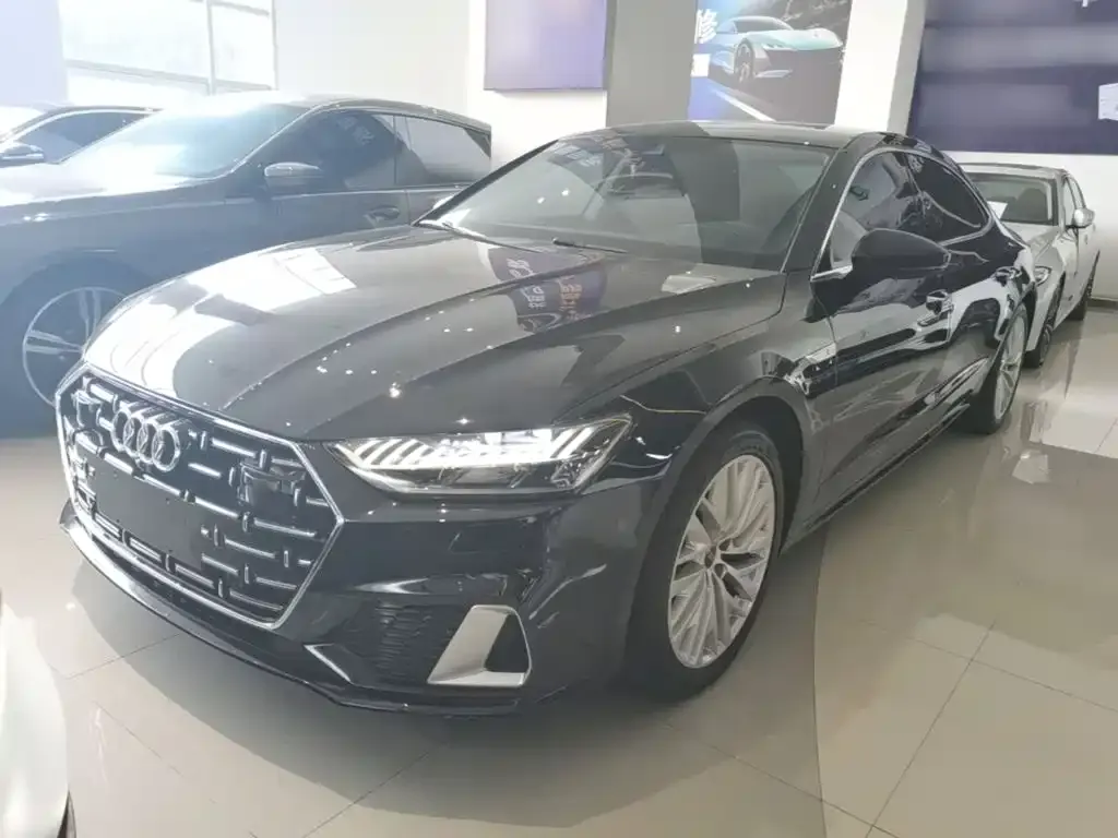 Audi A7L — фото 2