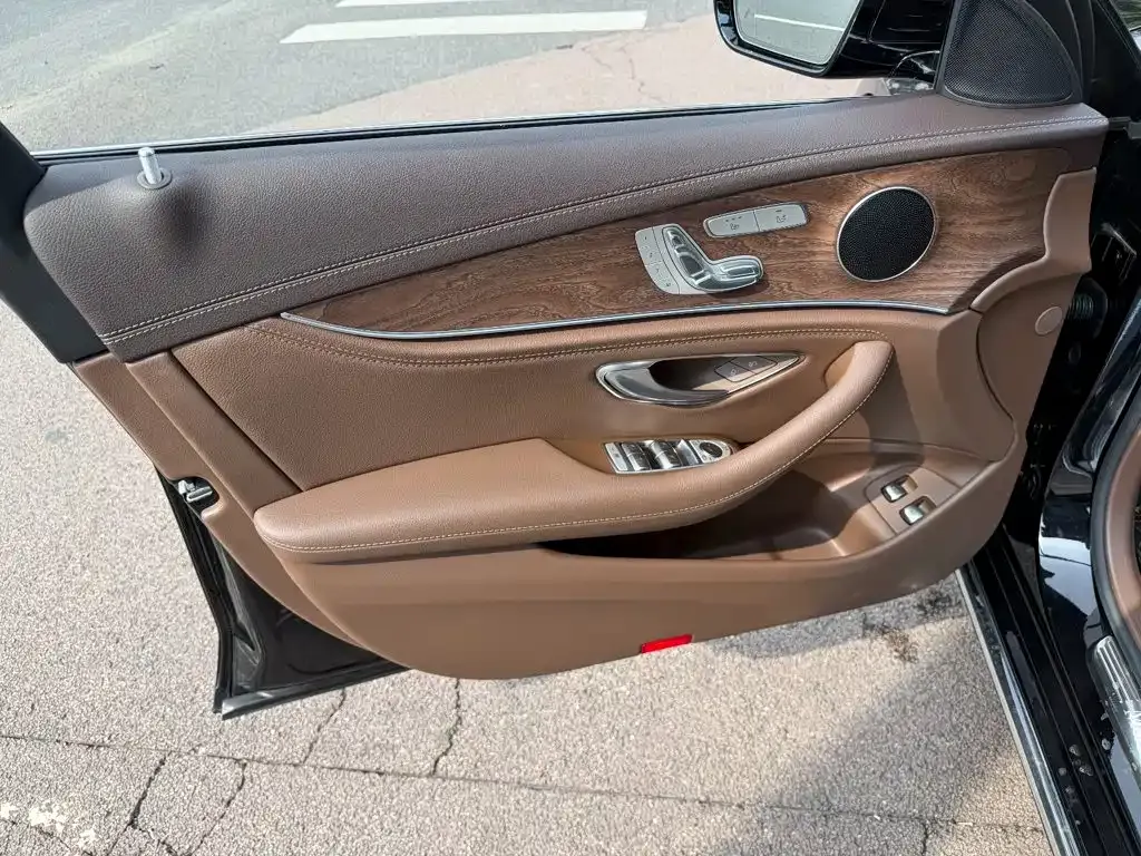Mercedes-Benz E-Class New Energy — фото 9
