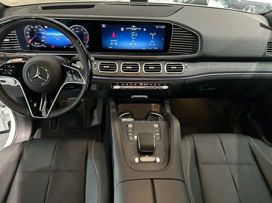 Mercedes-Benz GLE-Class — фото 10
