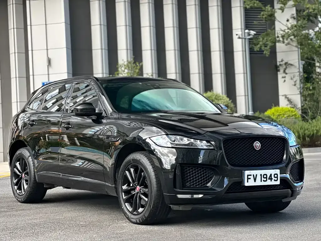 Jaguar F-PACE — фото 3