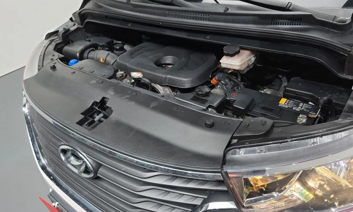 Hyundai Starex — фото 10
