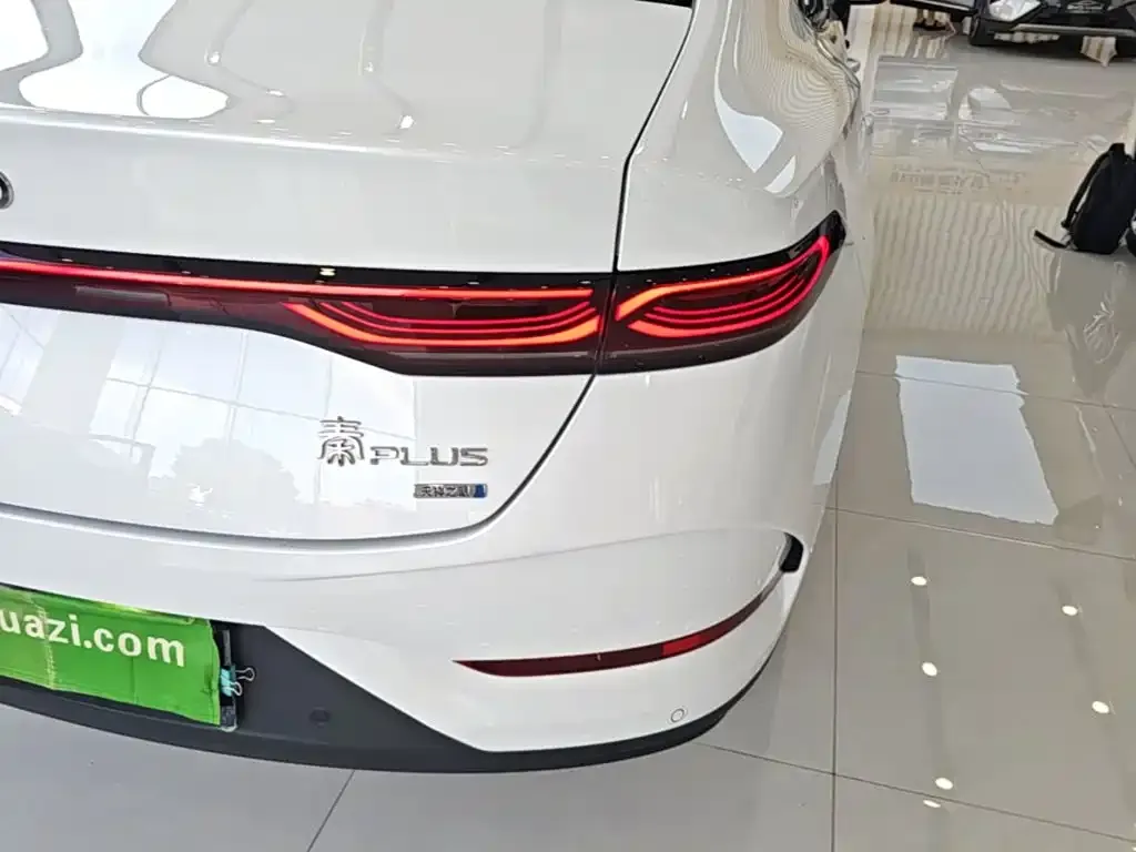 BYD Qin PLUS — фото 8