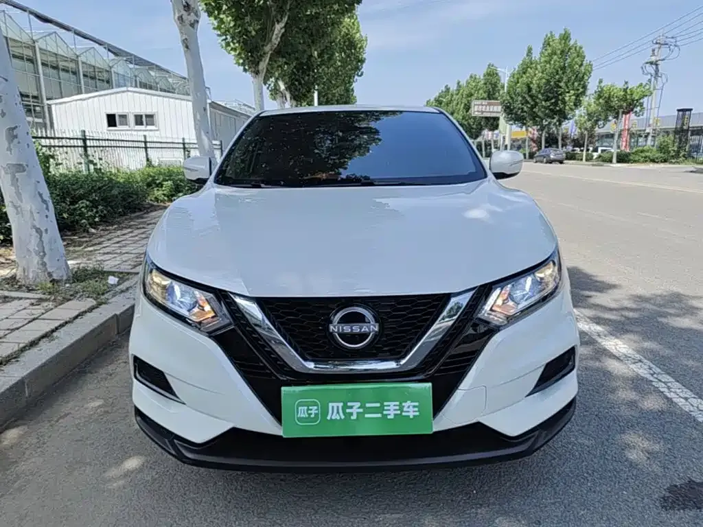 Nissan Qashqai — фото 4