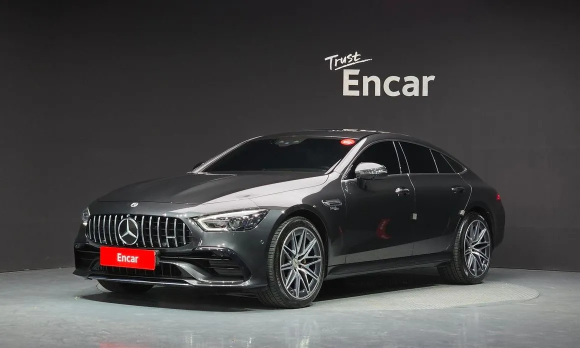 Mercedes-Benz AMG GT — фото 1