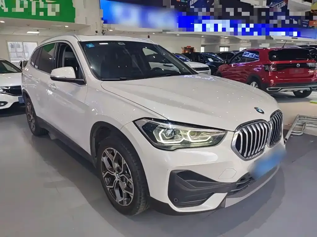BMW X1 — фото 4
