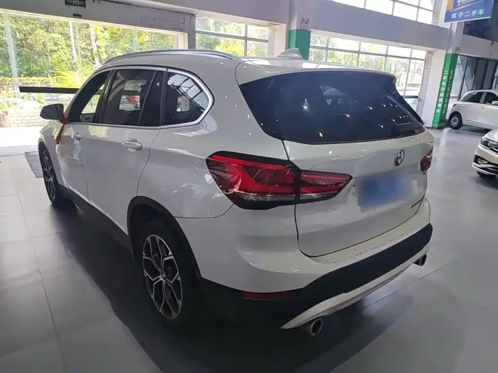 BMW X1 — фото 3