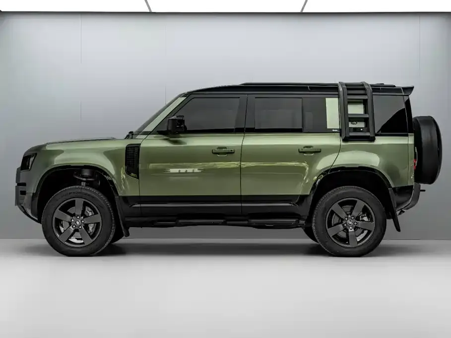 Land Rover Defender — фото 10