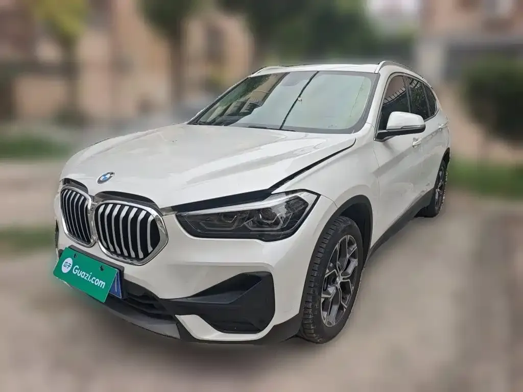 BMW X1 — фото 7