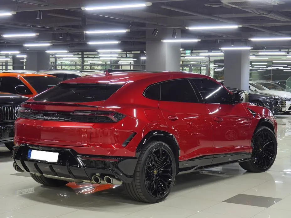 Lamborghini Urus — фото 3
