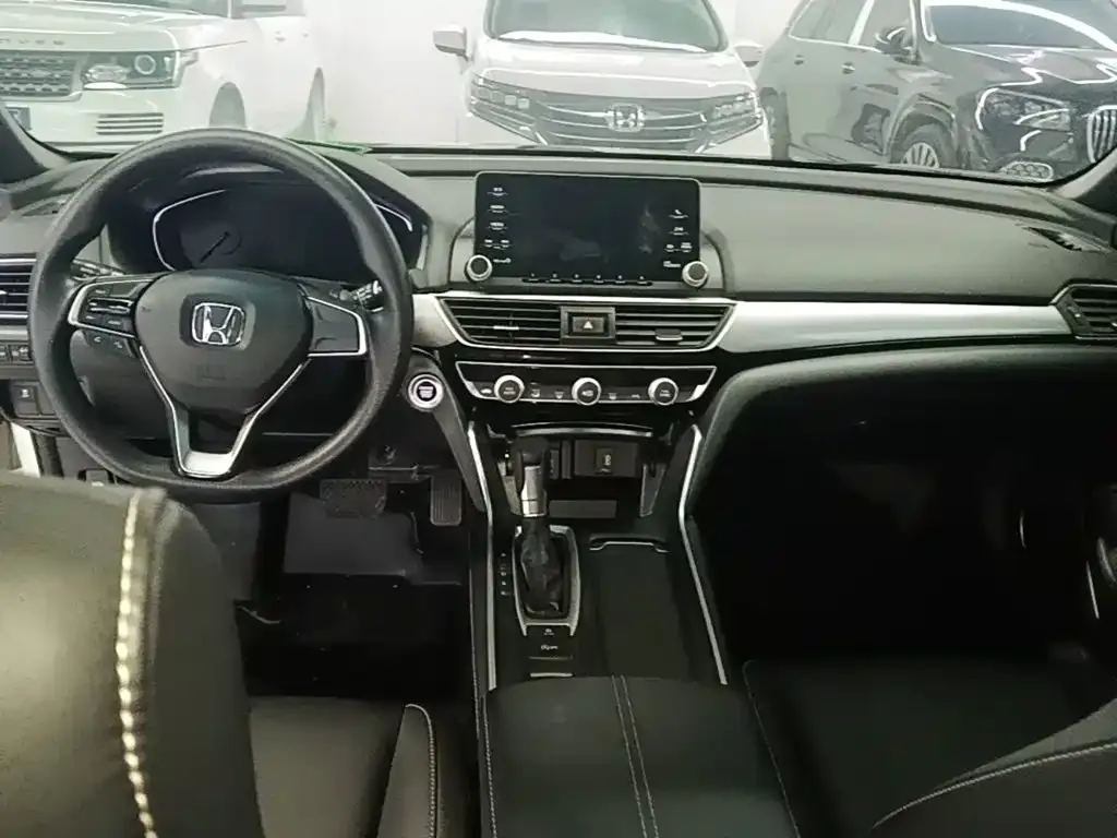 Honda Inspire — фото 7