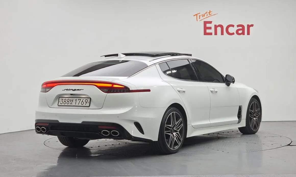 Kia Stinger — фото 3