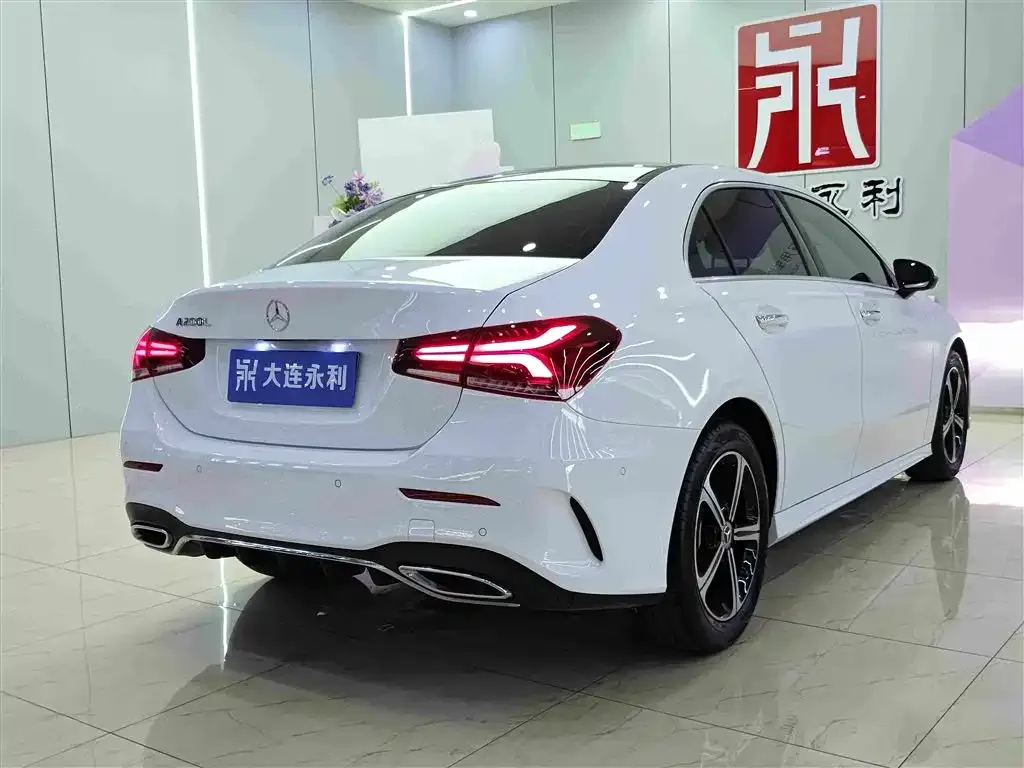 Mercedes-Benz A-Class — фото 4