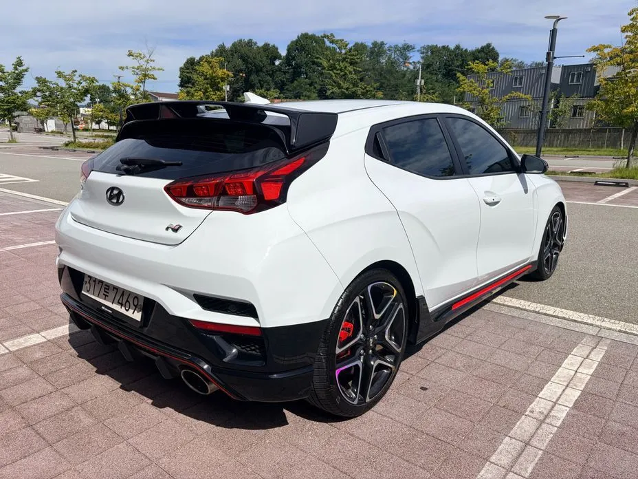 Hyundai Veloster — фото 4