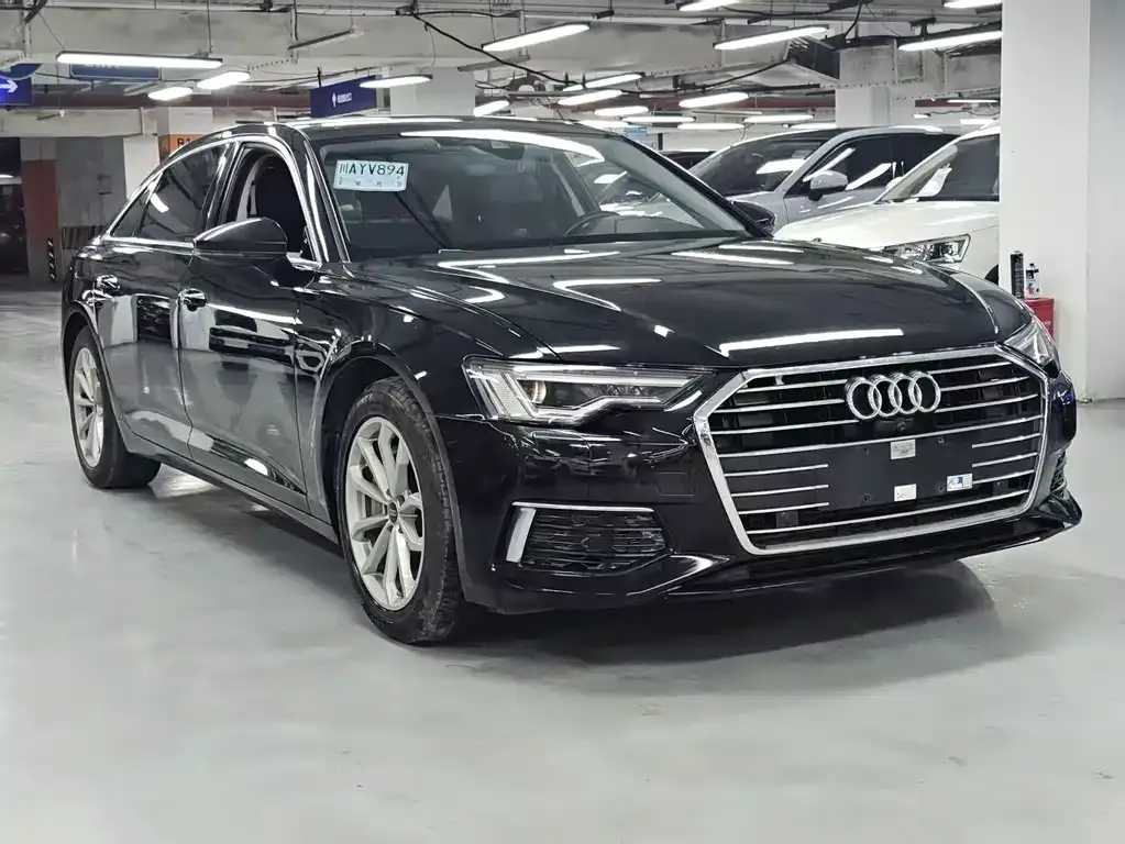Audi A6L — фото 6