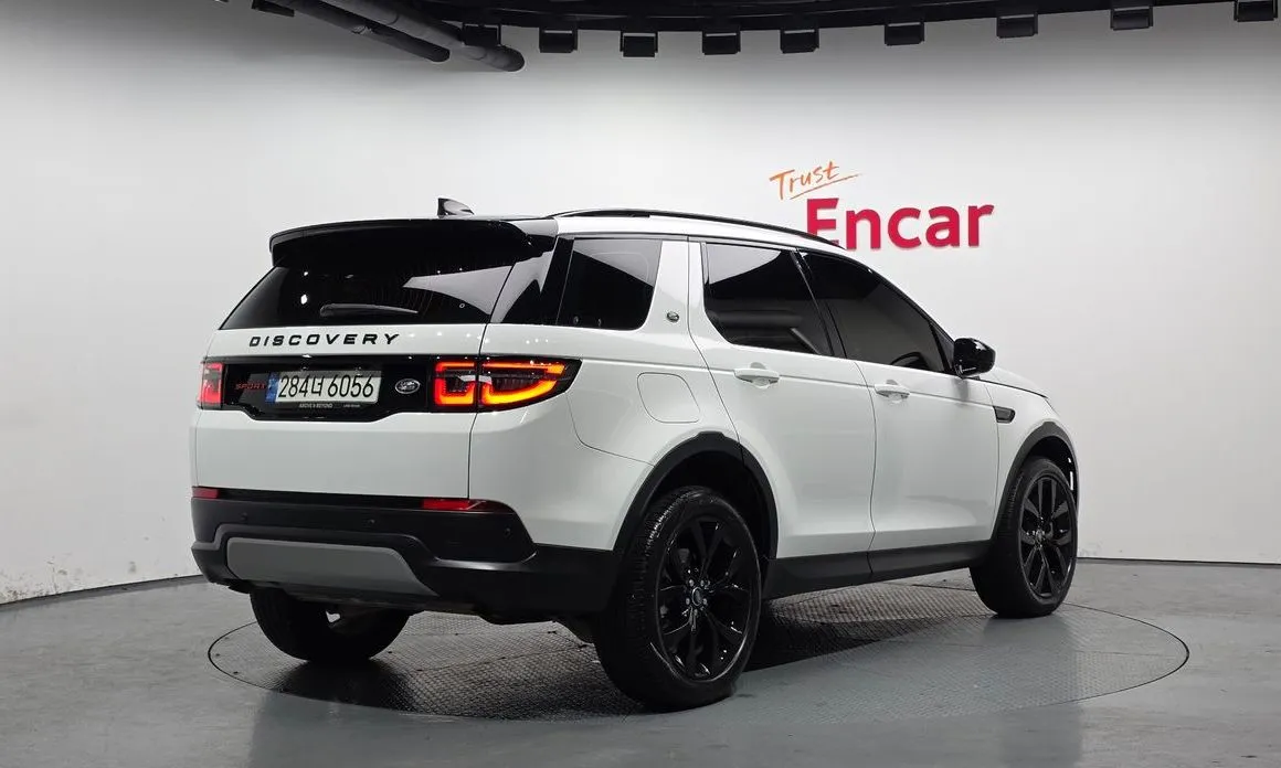 Land Rover Discovery Sport — фото 5