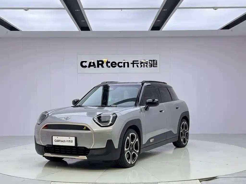 MINI Aceman EV — фото 1