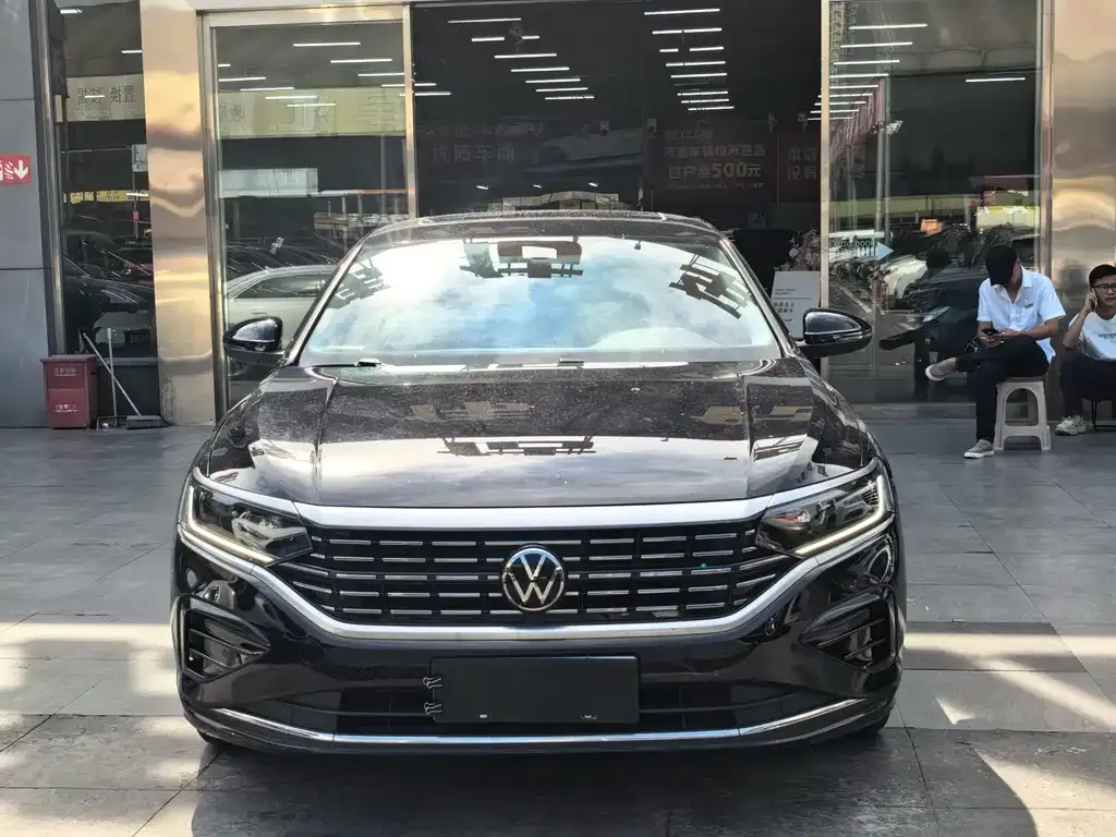 Volkswagen Passat — фото 3