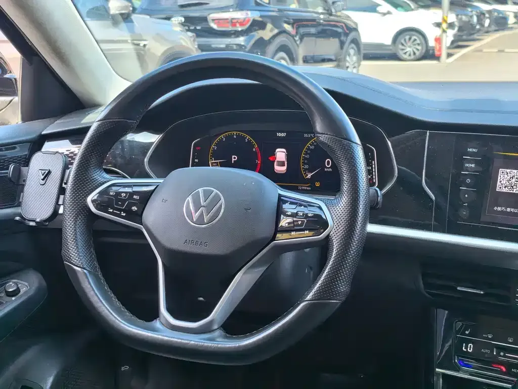 Volkswagen Passat — фото 2