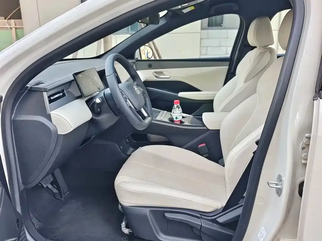BYD Qin PLUS — фото 4
