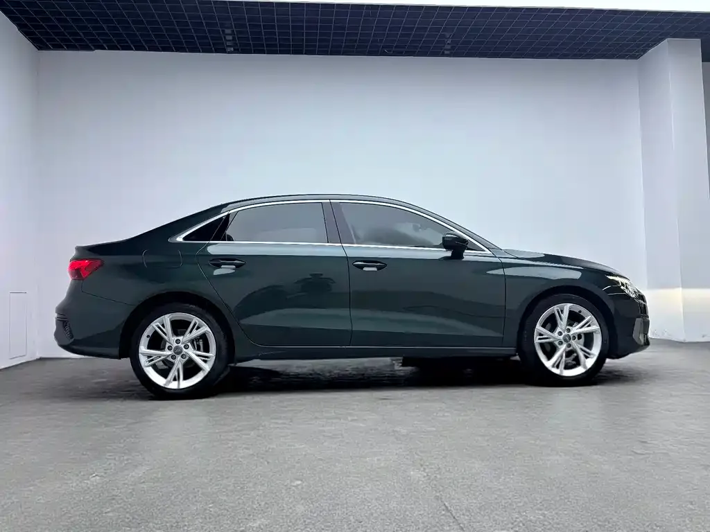 Audi A3 — фото 8