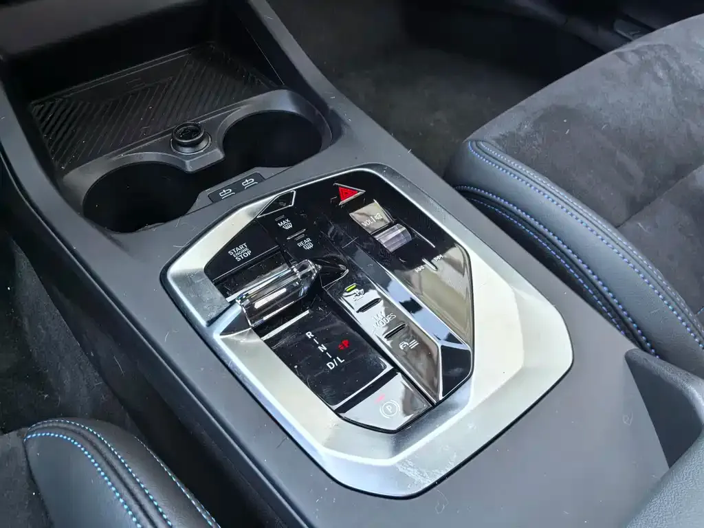 BMW 2 Series — фото 10
