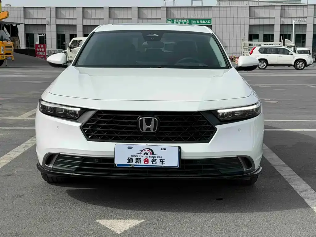 Honda Accord — фото 4