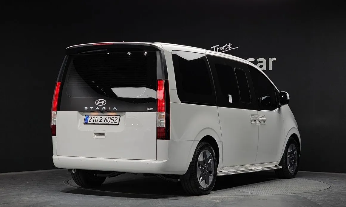 Hyundai Staria — фото 7