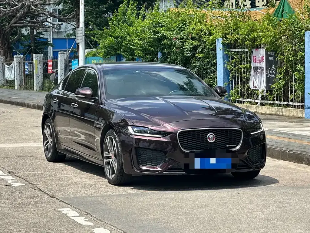 Jaguar XEL — фото 10