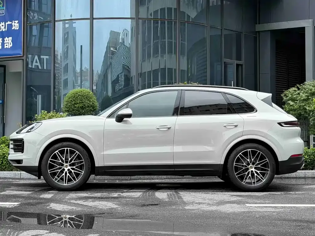 Porsche Cayenne — фото 3