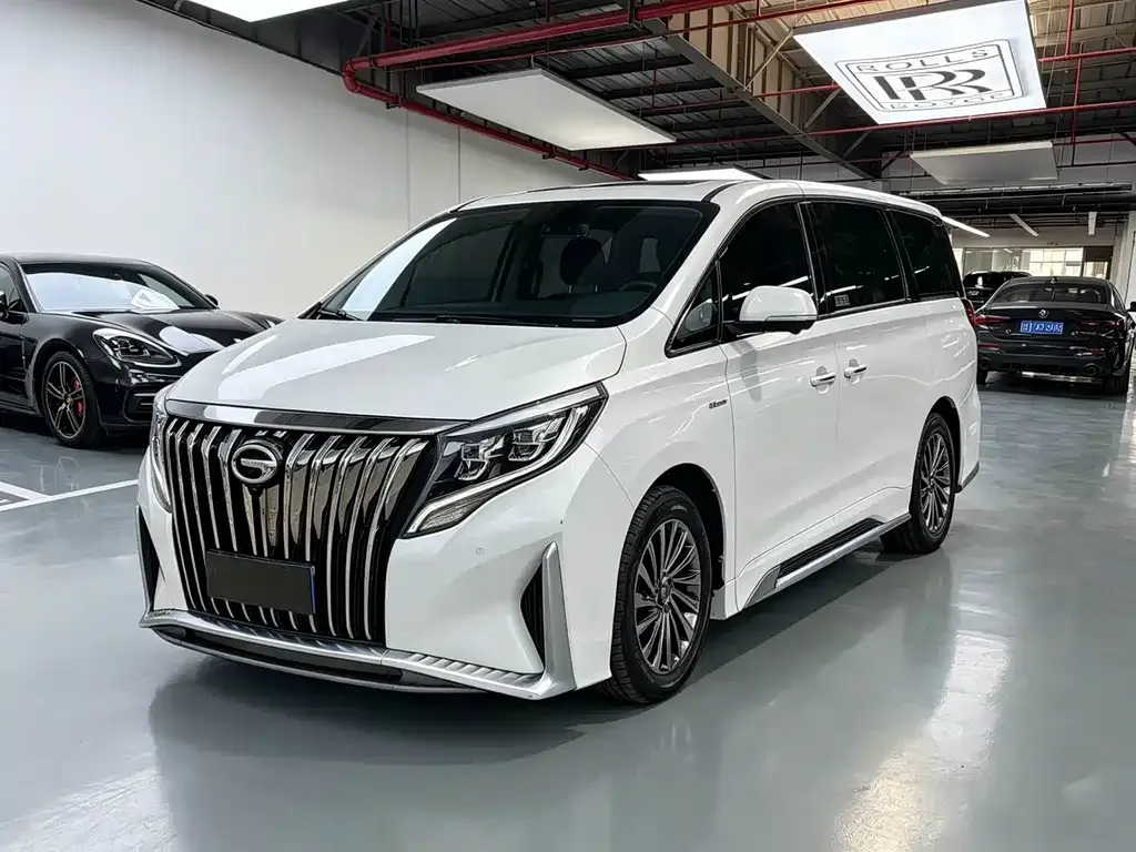 GAC Motor Trumpchi M8 — фото 1