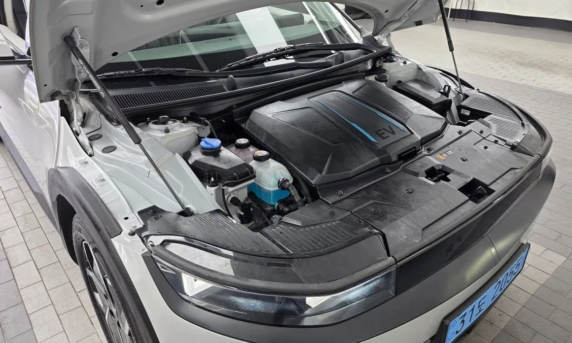 Hyundai Ioniq5 — фото 10
