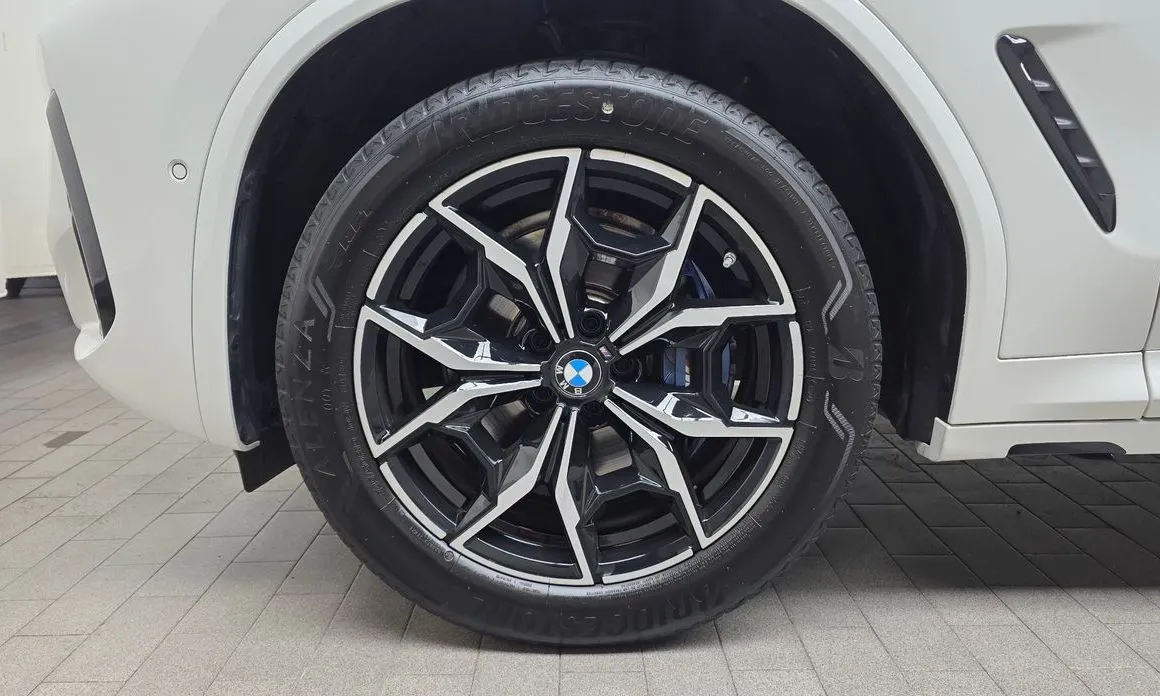 BMW X4 — фото 9